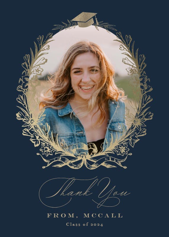 Golden wreath photo -  tarjeta de agradecimiento por la graduación gratis