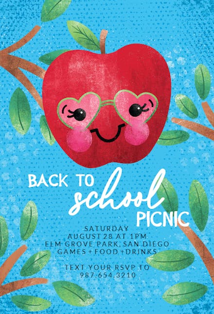 Wise apple - Back to School Invitation