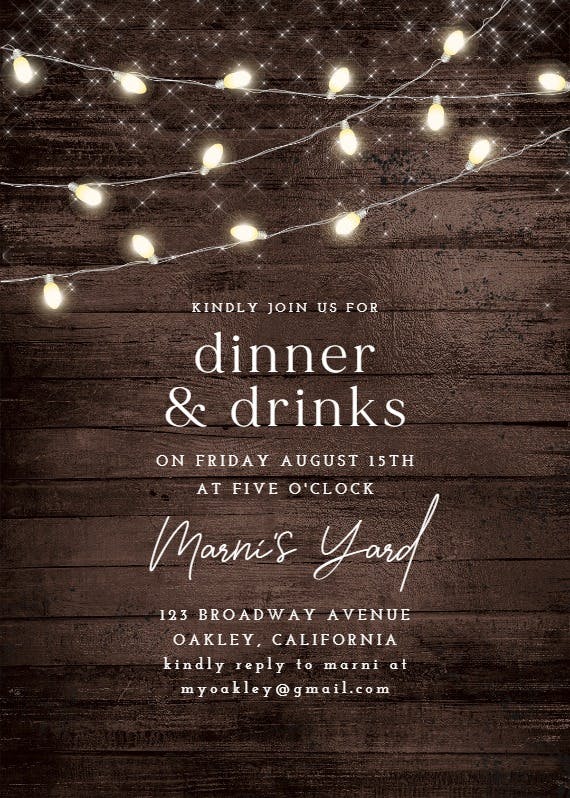Wood and string lights -  invitación para fiesta con cena