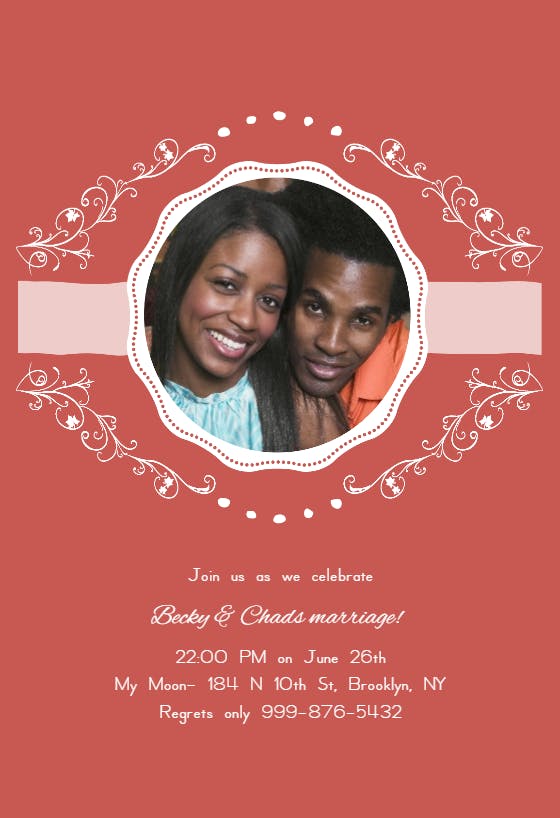 Scalloped photo frame - wedding invitation